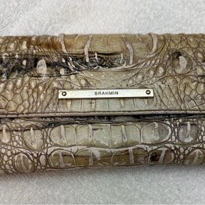 Brahmin Beige Crocodile wallet (project wallet)